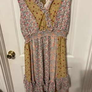 Charming Floral Ruffle Dress